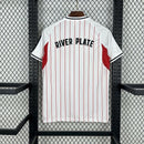 CAMISA DO RIVER PLATE ESPECIAL BASEBALL 25/26 - BRANCA